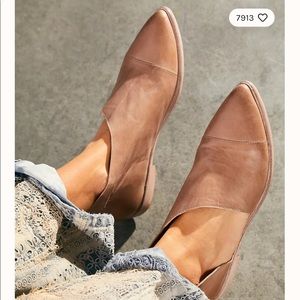Free People Royale Flat size 6